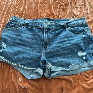 Old navy jean shorts size 20